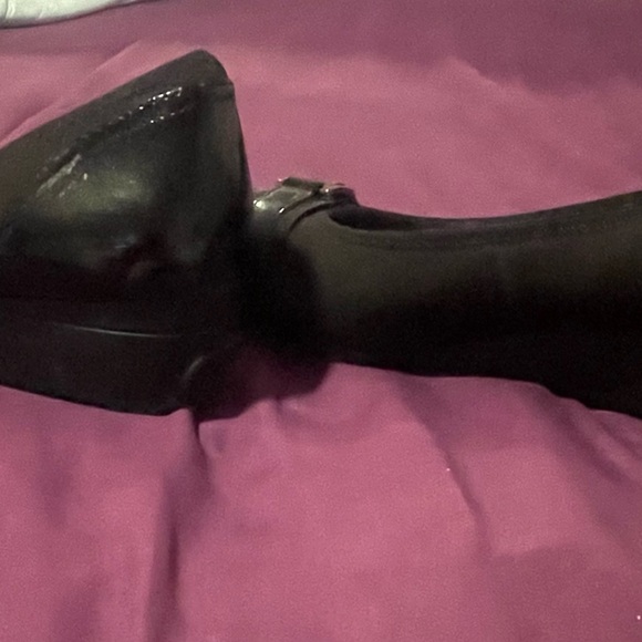 ANNE KLEIN AK Sport black flat slip-on shoes women size 8M - Picture 7 of 10